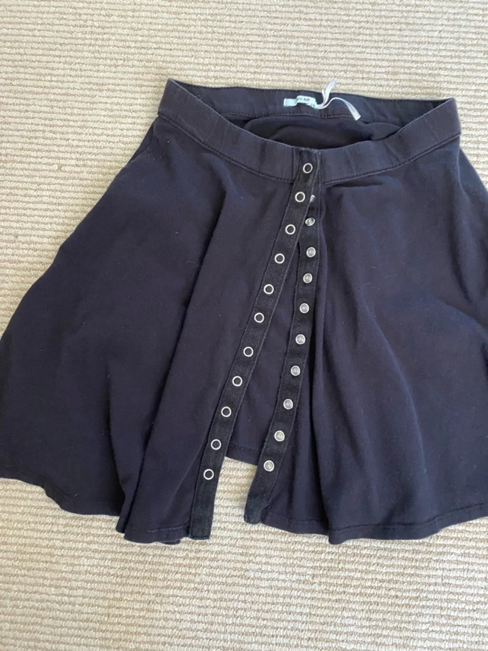 Kimchi Blue Black 90’s style Snap-Front A-line Skater Flared Skirt size small
